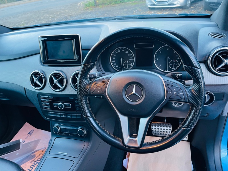 MERCEDES-BENZ B CLASS