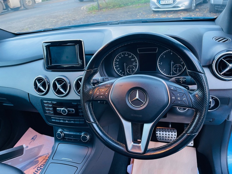 MERCEDES-BENZ B CLASS